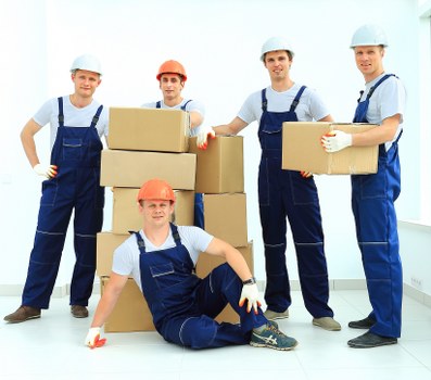 Secure self storage units in Yeading for household and business items